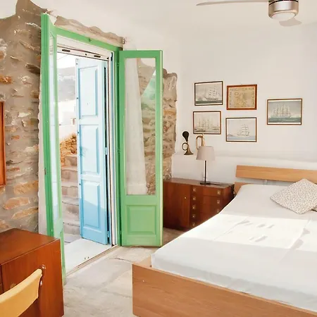 Melina's House At Triantaros,tinos Дом отдыха