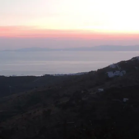 Melina's House At Triantaros,tinos Tatil Evi